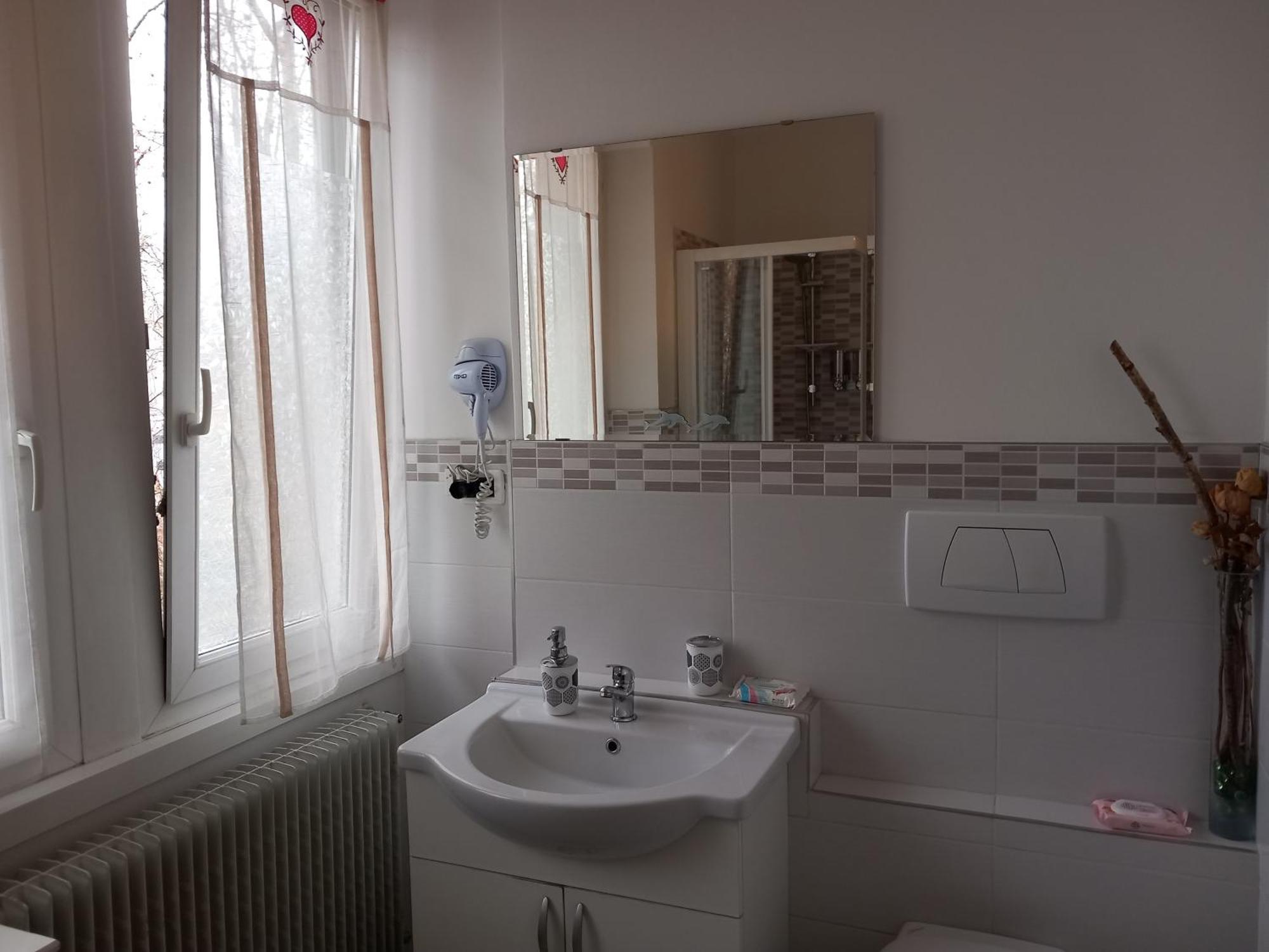 Bed & Breakfast Al Nettuno Trento Ngoại thất bức ảnh